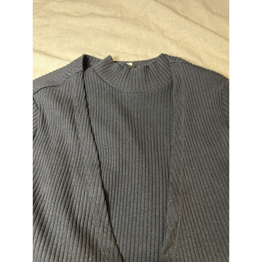 Levi's Women's Vetiver Ribbed 2 Piece Set Crop Mockneck Tank & Wrap Top Black S - Picture 6 of 9